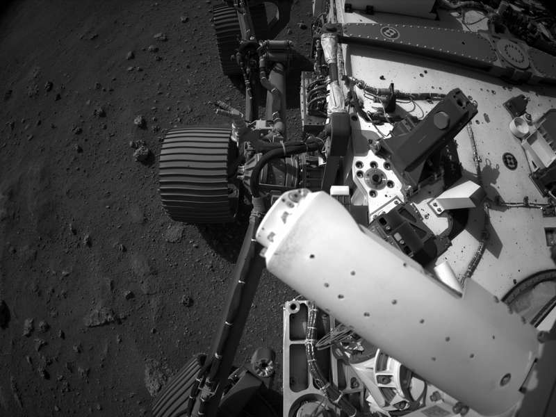 Початок нової ери: марсохід Perseverance надіслав на Землю перше відео з Марсу