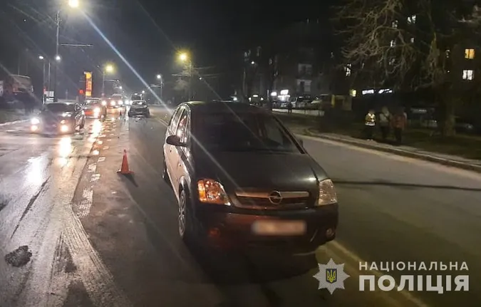 У Луцьку внаслідок ДТП постраждала 17-річна дівчина (фото)