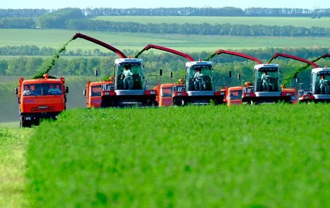 Вартість якої техніки будуть компенсувати аграріям