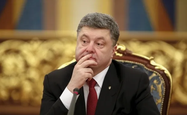 Порошенко підписав закон про «партійну диктатуру»