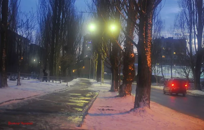Різдвяна романтика: показали, як виглядає Луцьк у Святвечір (фото)