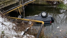 Авто злетіло з мосту: на Ковельщині – смертельна ДТП (фото, відео)