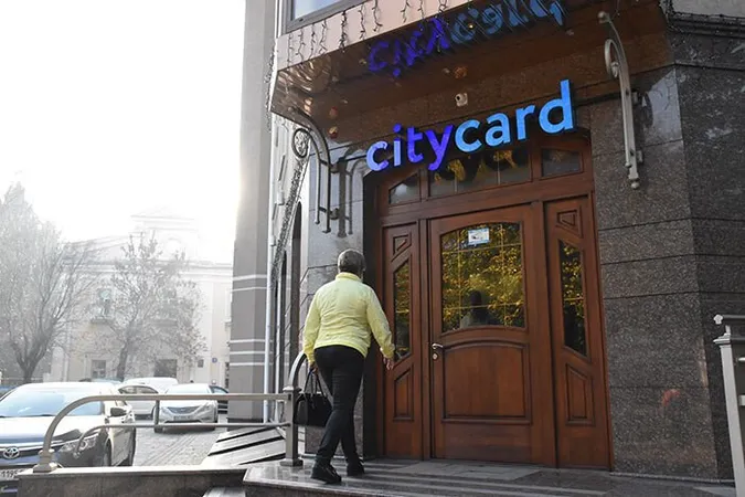 CityСard у Луцьку працюватиме під час посиленого карантину: графік роботи