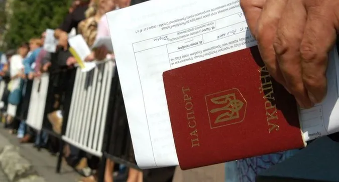 Хочете субсидію – звітуйте про доходи, – Мінсоцполітики до заробітчан