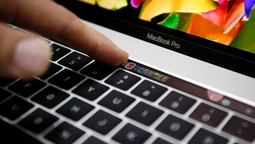 Apple презентувала нові ноутбуки MacBook (фото, відео)