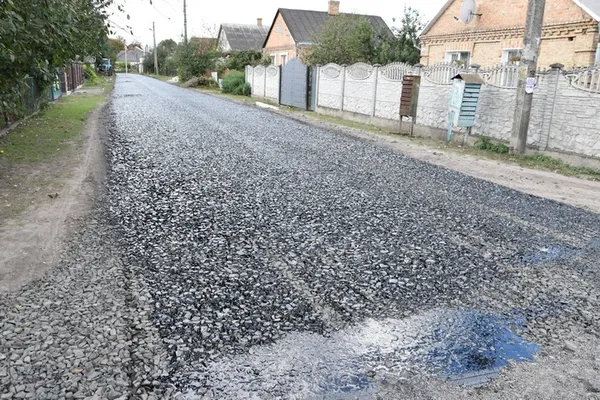 У Луцьку ремонтують дороги у приватному секторі (фото) 