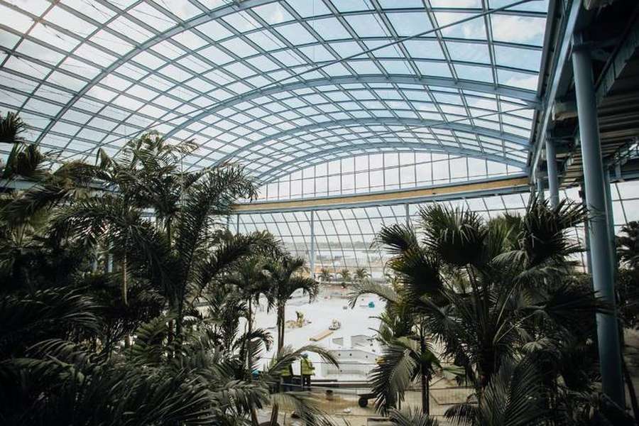 У лютому біля Варшави відкриється найбільший в Європі аквапарк (фото)