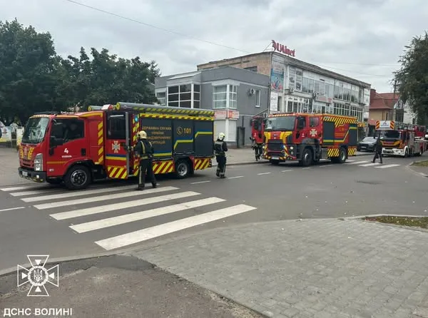 Рятували двох людей: що сталося у «Рівер Парку» в Ковелі (фото)