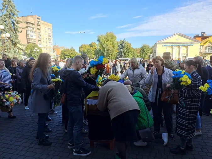 У Ковелі попрощалися із 24-річним воїном Олексієм Жалаєм (фото)