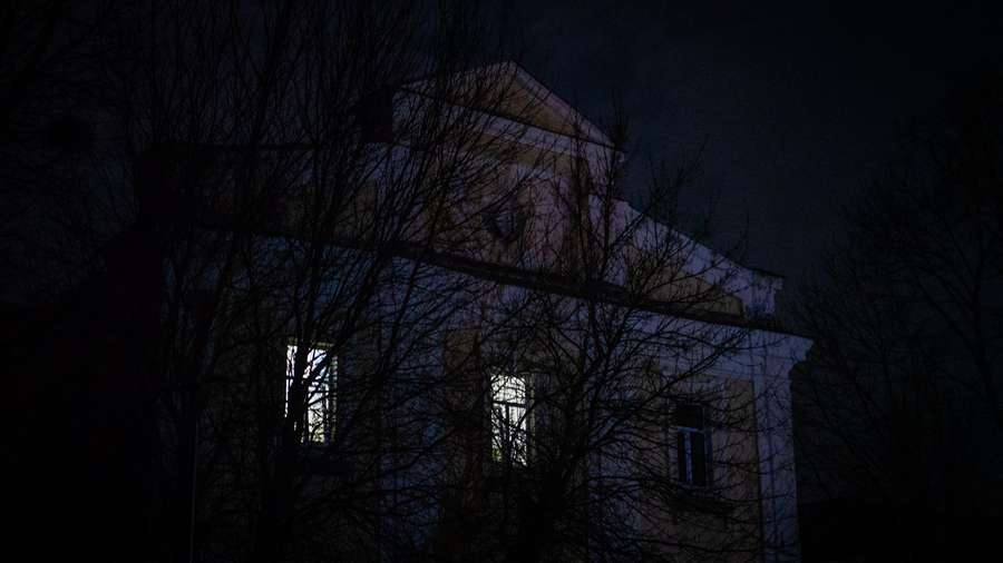 У світлі місяця та ліхтарів: луцький фотограф показав красу нічного міста (фото)