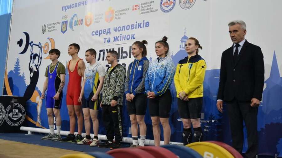 У Луцьку стартував чемпіонат України з важкої атлетики