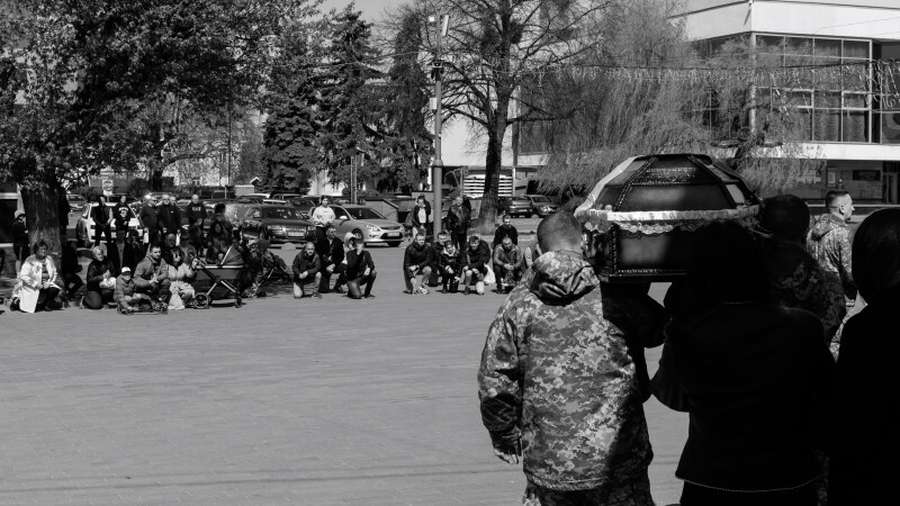 У Луцьку провели в останню дорогу загиблих Героїв Олександра Гнатюка та Миколу Маргасюка (фото)