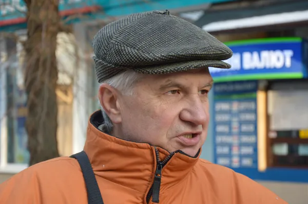 Vox populi: лучани розповіли, чи дотримуються посту (фото)