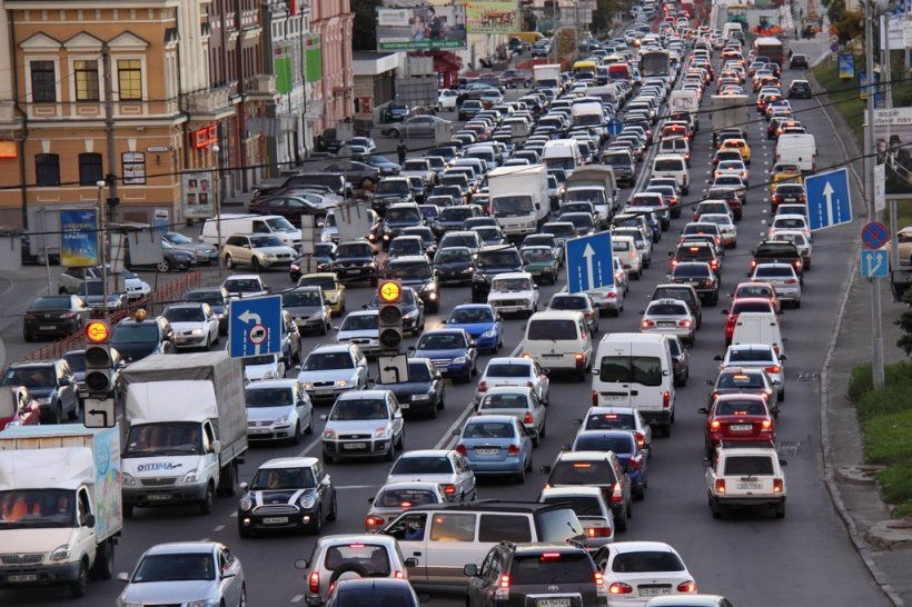 Рада спростила ввезення автомобілів в Україну 