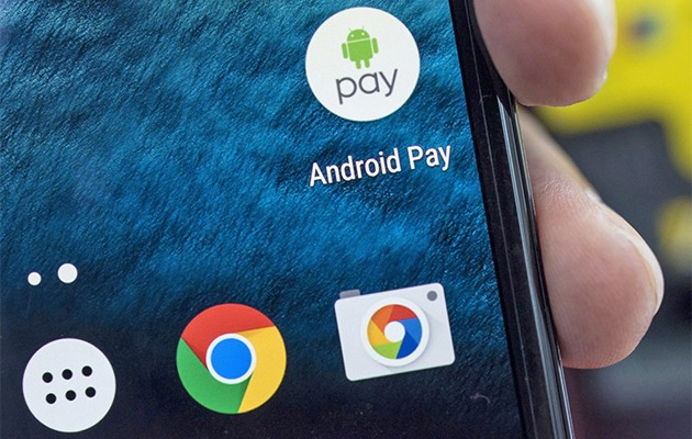 «Ощадбанк» підключив Android Pay