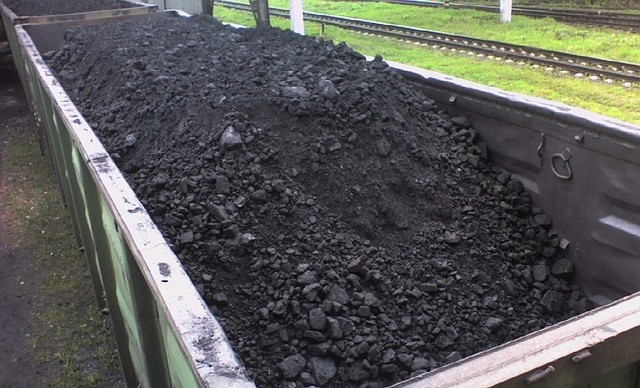 Ахметов збільшив обсяги закупівлі вугілля на львівсько-волинських шахтах 