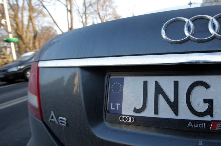 На покупців авто з Литви очікує неприємний сюрприз
