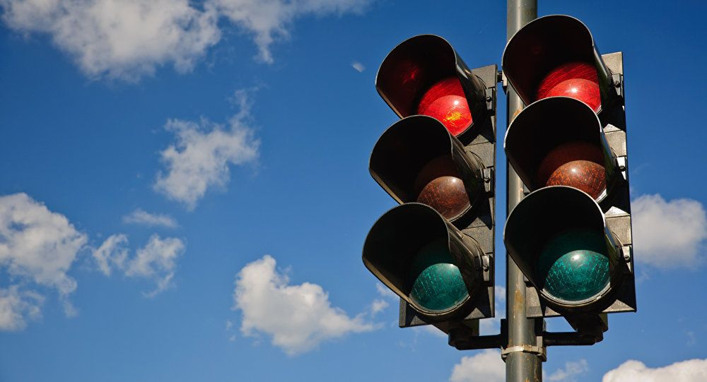 У Луцькраді пропонують замість облаштування світлофорів ремонтувати дороги