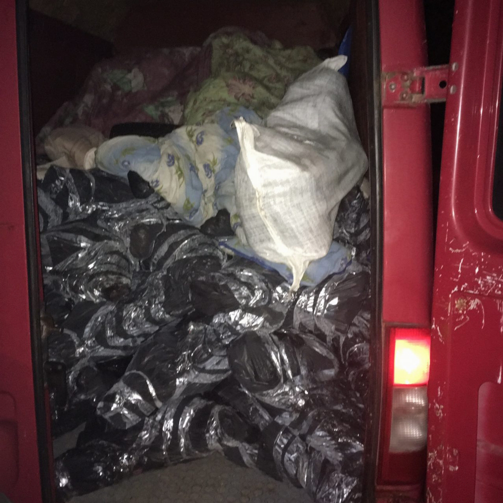 На Волині затримали авто майже з трьома тоннами м'яса (фото, відео)