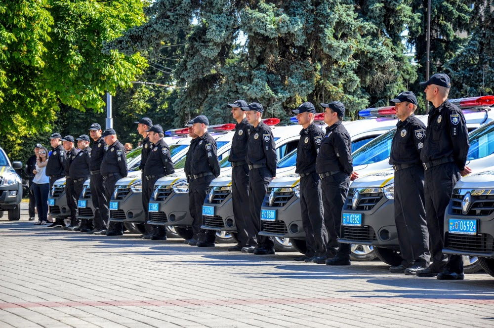 У Луцьку продовжать набір у патрульну поліцію (оновлено) 