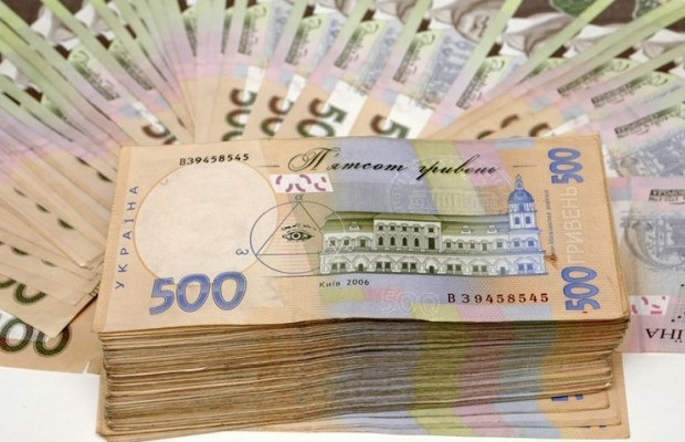 На «Устилузі» затримали українця, який віз майже 2 мільйони гривень 