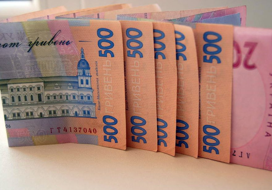За січень Волинська митниця спрямувала до бюджету майже 400 мільйонів гривень 