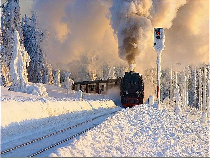 «Укрзалізниця» призначила чотири додаткові потяги на новорічні свята