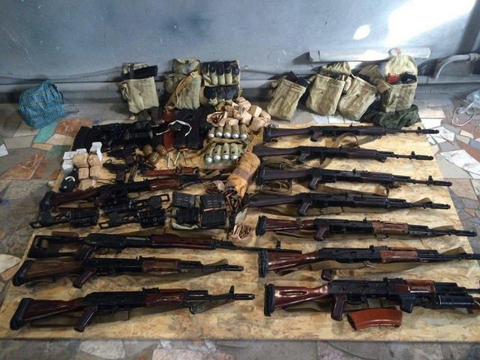 Тисячі набоїв й сотні гранат: скільки зброї вилучили на Волині