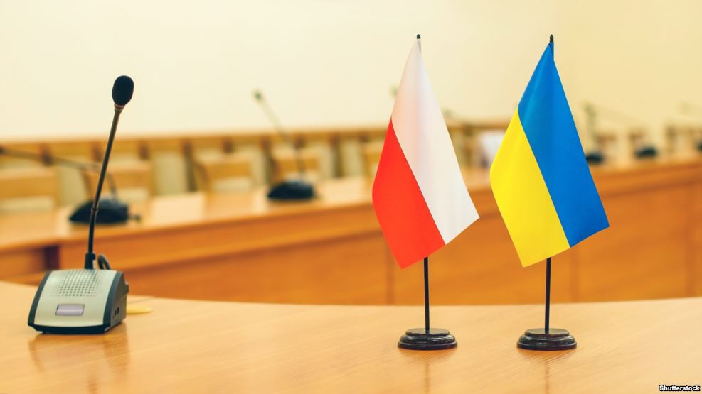 Україна і Польща планують зустріч щодо Волинської трагедії 