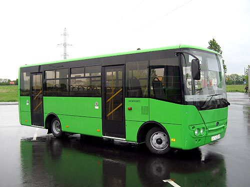 «Богдан» поставить 23 автобуси приватним перевізникам Львова