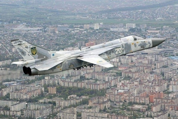 Польоти бойових літаків у Луцьку не пов'язані з ремонтом злітної смуги на Хмельниччині