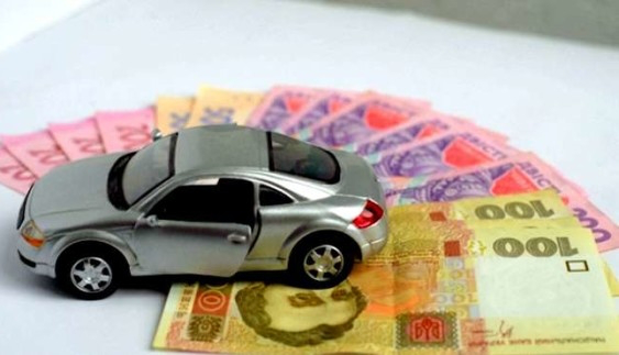 Як в Україні можна заробляти на власному авто