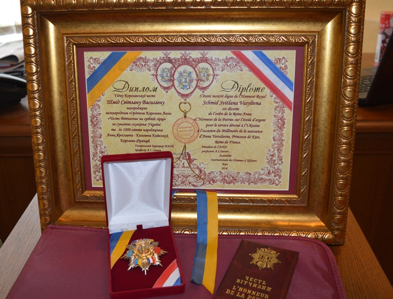 Волинянку відзначили «Орденом Королеви Анни »Честь Вітчизни«» на срібній зірці