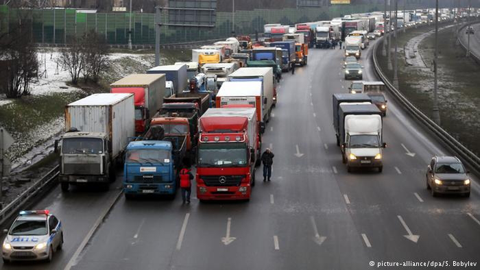 Транзитні вантажоперевезення між Україною та Росією відновили