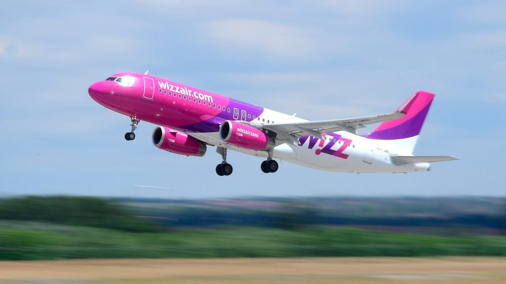 До кінця року Wizz Air запускає три нових рейси з України