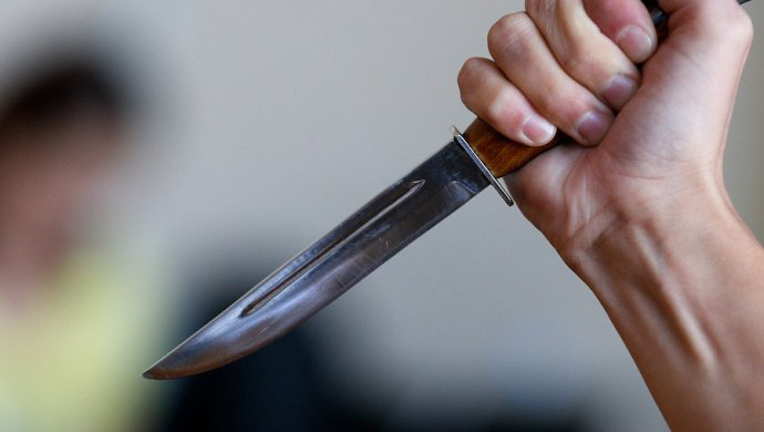 В Одесі жінка встромила ніж в чоловіка, бо той «лайкав» фото дівчат