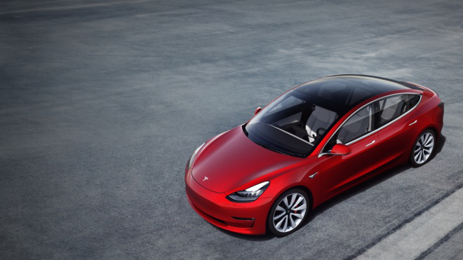 Tesla вдруге за рік знизила ціни