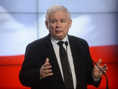 «Тримайтеся подалі від наших дітей»: польський політик розкритикував ЛГБТ