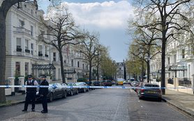 В Лондоні водій протаранив автомобіль посла України