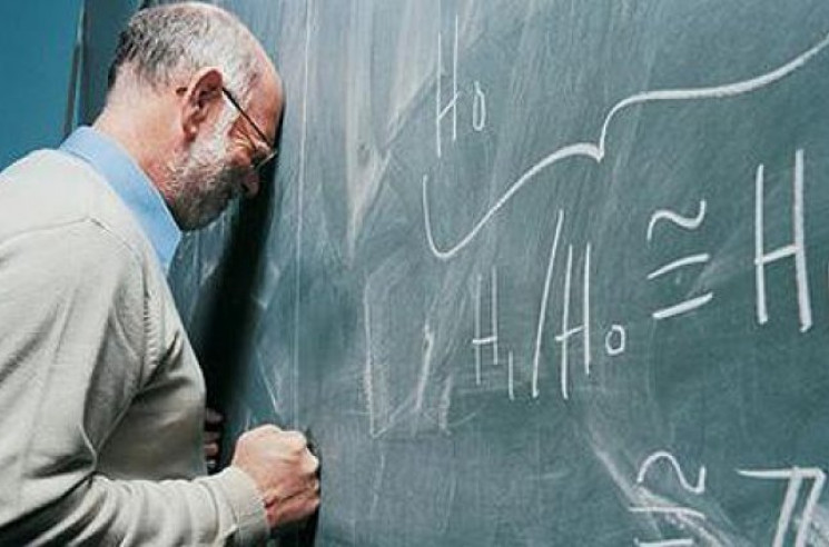 Комусь доведеться шукати іншу роботу: вчителі провалили ЗНО з математики