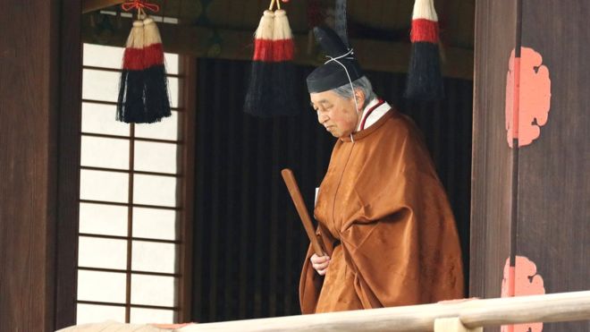 Вперше за 200 років імператор Японії зрікся престолу