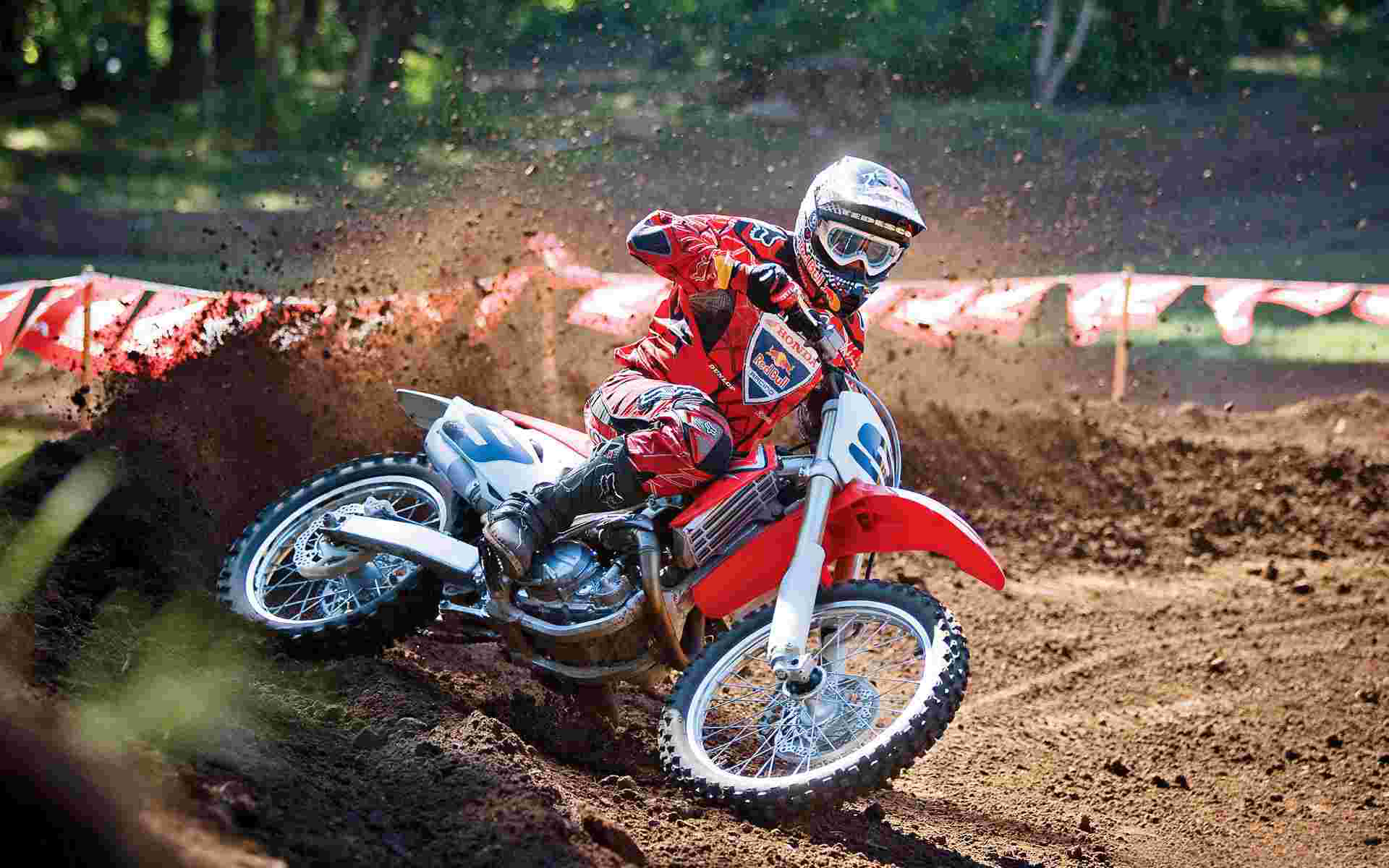 На Ковельщині триває чемпіонат Європи з мотокросу