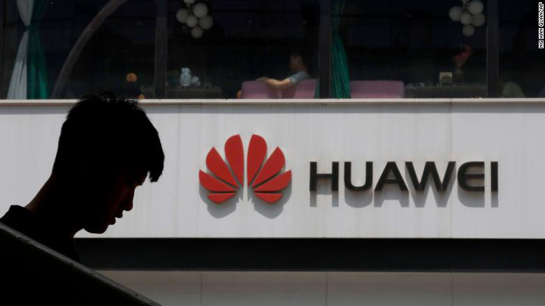 У США дозволили Huawei тимчасово відновити роботу