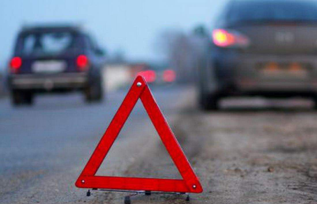 Маневрування і швидкість: назвали основні причини аварій в Україні