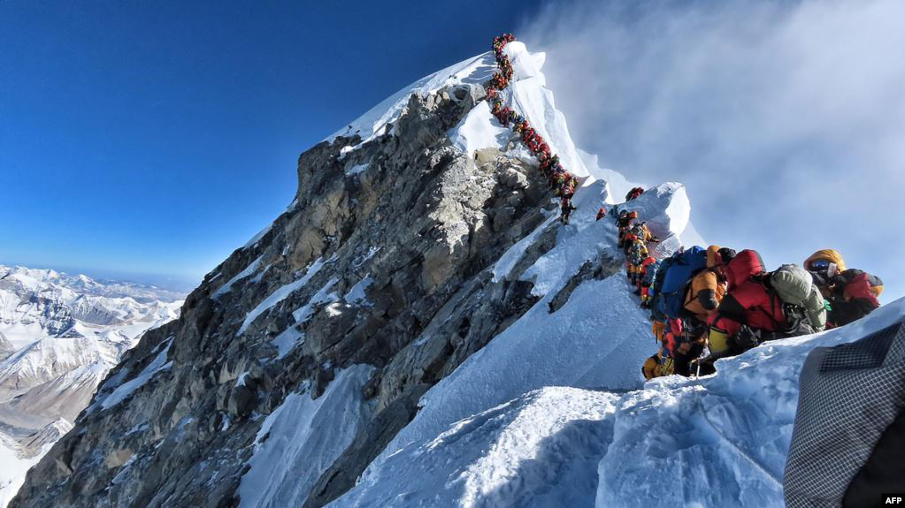 Альпіністи гинуть у 
