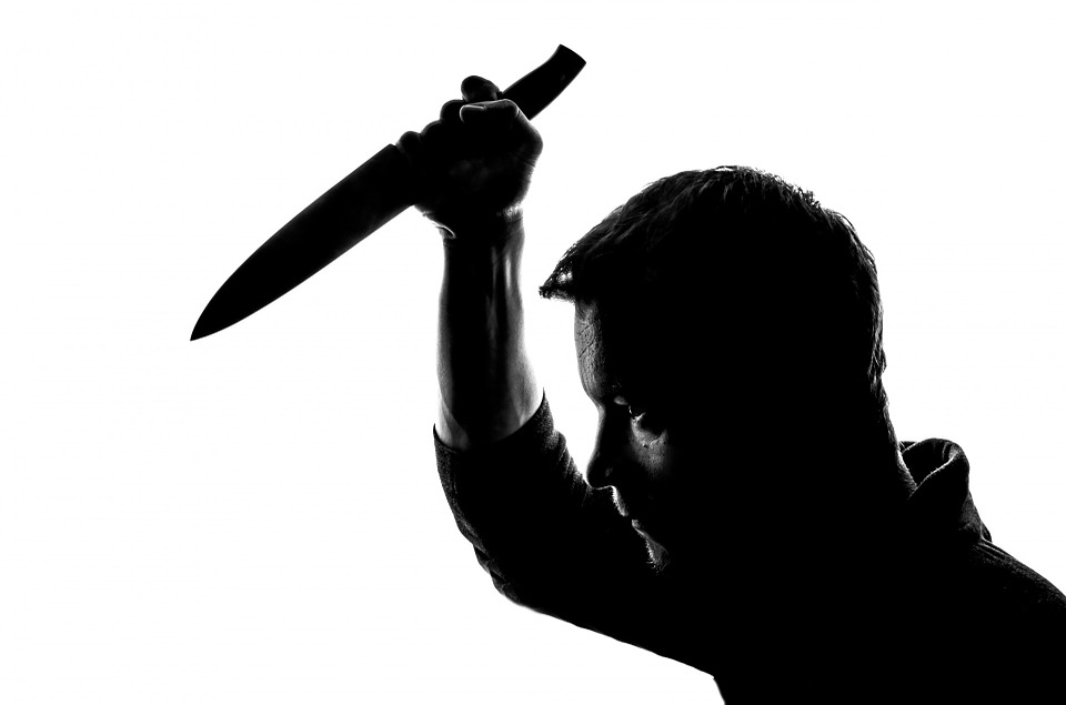 Переборщив: засудили чоловіка, який у Луцьку «дав здачу» ножем