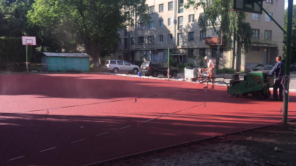 У Луцьку з'явиться універсальний спортивний майданчик (фото)