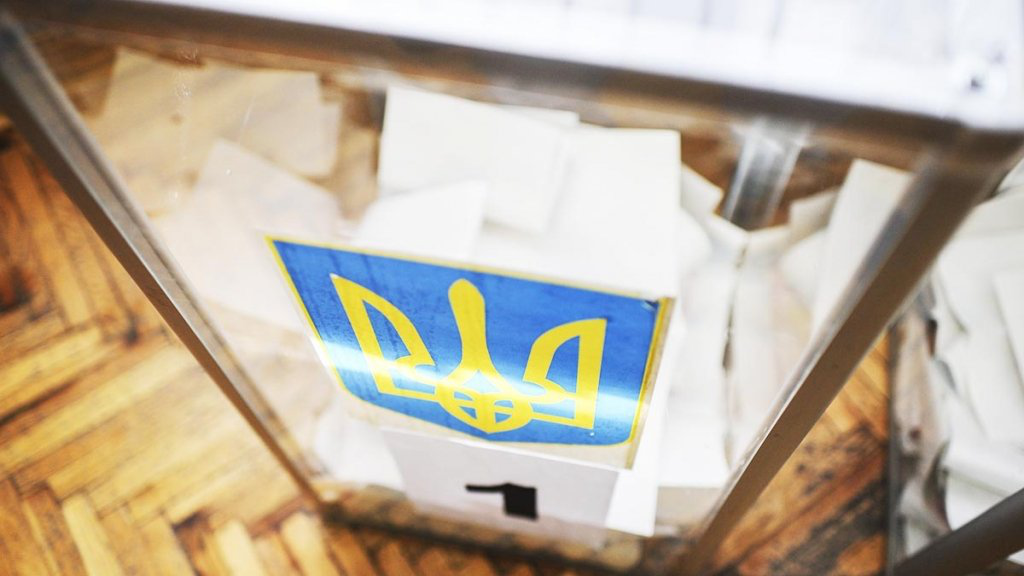 Виборчі комісії в Луцьку та на Іваничівщині «забули» вести протоколи