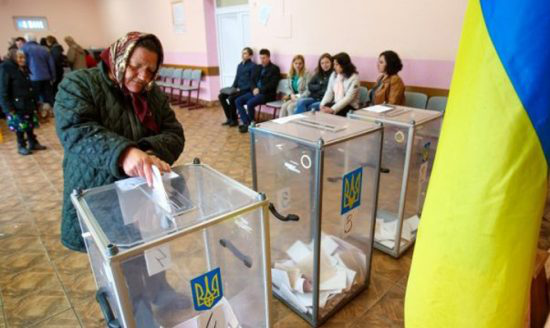 Чи можливі дострокові місцеві вибори в Україні: експертні думки