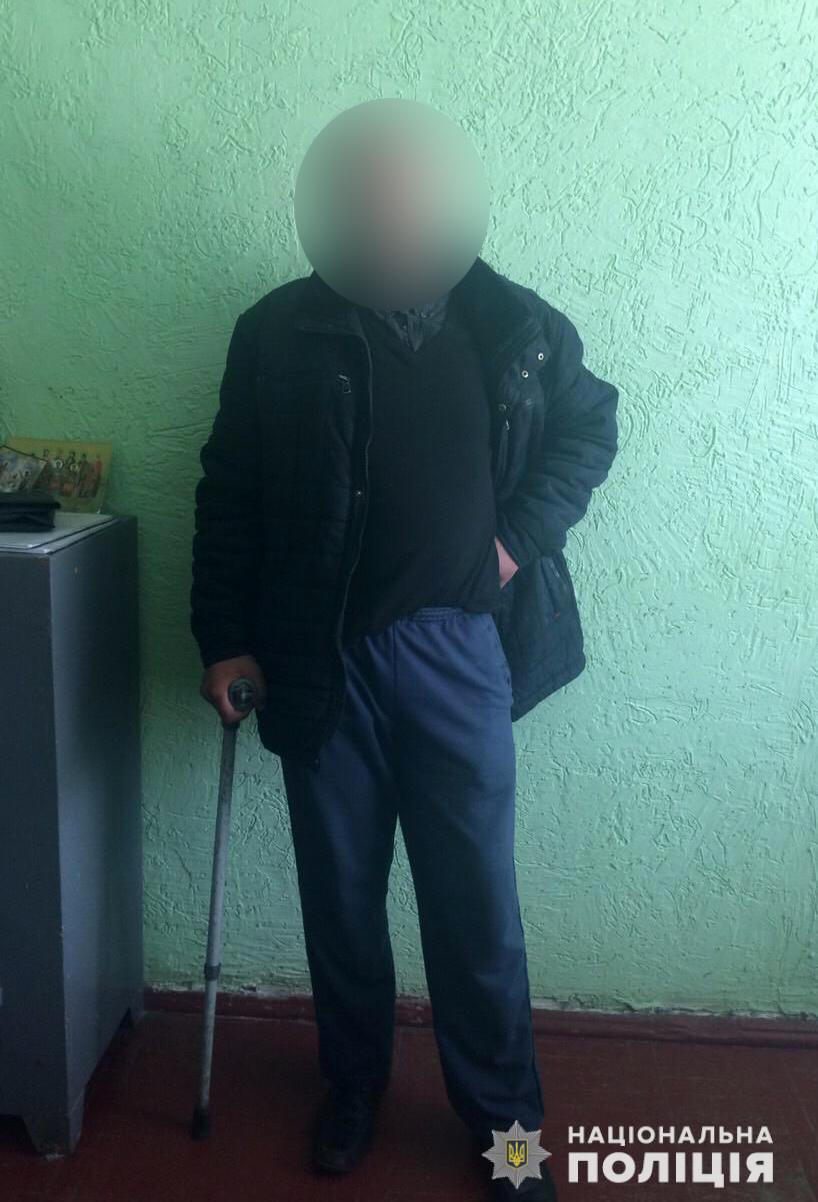 Засудили донеччанина, який «чистив» кишені на зупинках в Луцьку